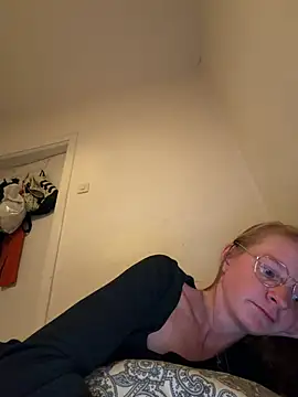jannis1992's Live XXX Chat