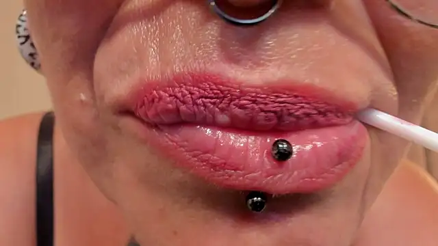 دردشة mistress_sandy الجنسية المباشرة