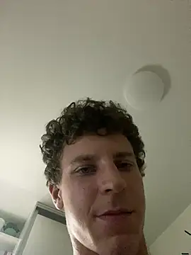 EvgeniiUszhin's Live XXX Chat