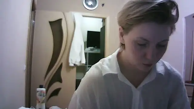 Chatroom XXX en direct de Lunesai
