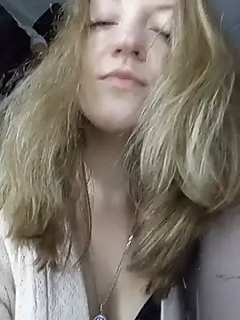 KattyLuuu Chat XXX live