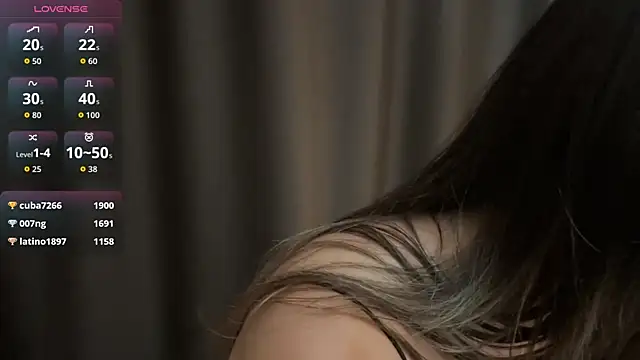 Czat XXX na żywo – Cutie_VaIery