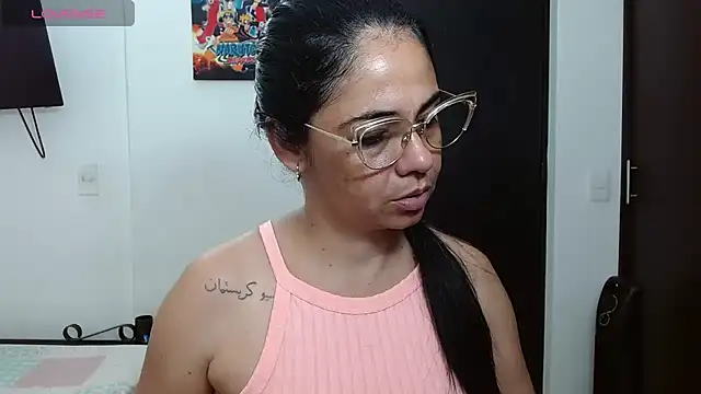 Chat XXX en directo de selena_ferri