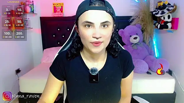 Ninna_ravenn Chat XXX live