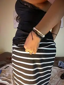 צ'אט XXX בשידור חי של SamaraDesire