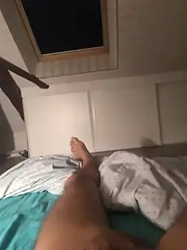 mb2605 webcam show