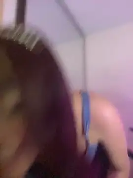 kira_ec Chat XXX live