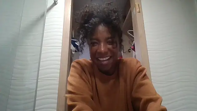 JadaMillss' Live XXX Chat