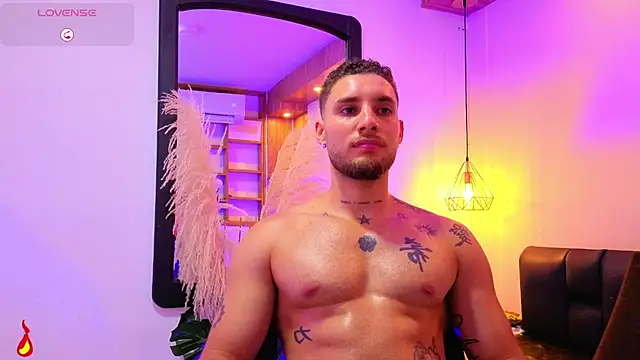 Chatroom XXX en direct de Kiing_001