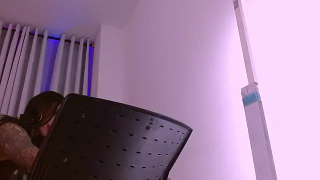 _Crystal_evainsn Live XXX chat