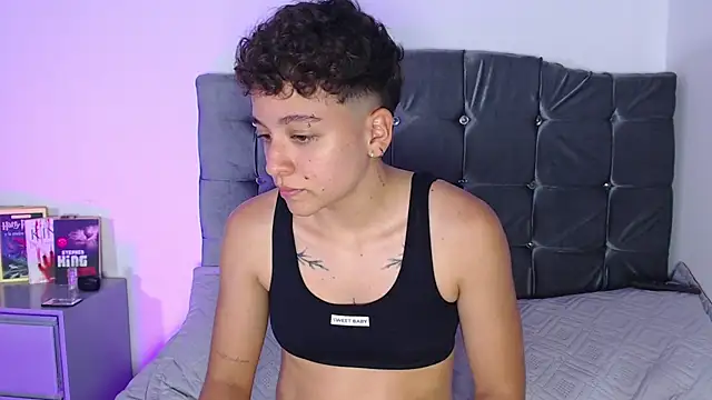 Antonella_Cruz02 Chat XXX in diretta