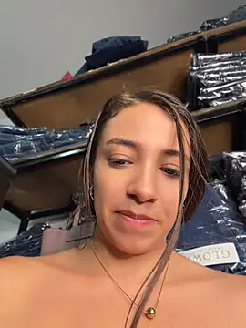 Hall_16 – Naživo XXX chat