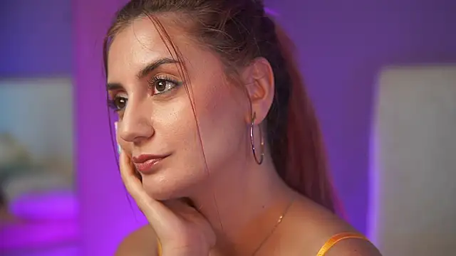 צ'אט XXX בשידור חי של SabrinaHope
