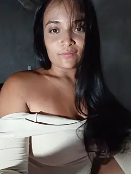 _Estrellita_ 现场XXX聊天