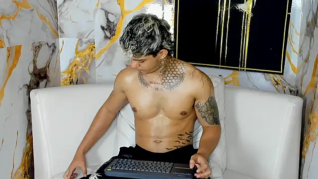 Noah__Browm – Live XXX-chat