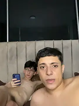 دردشة jacob_and_sam الجنسية المباشرة