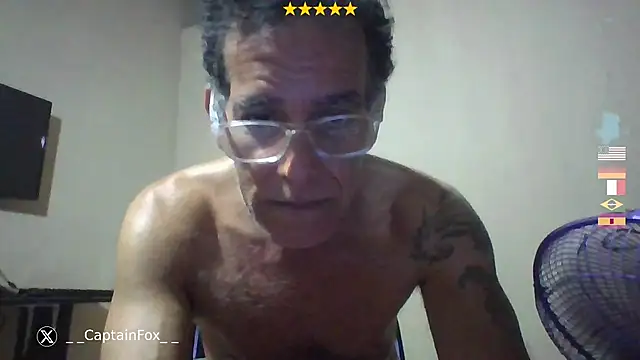 CaptainFox Live XXX-chat