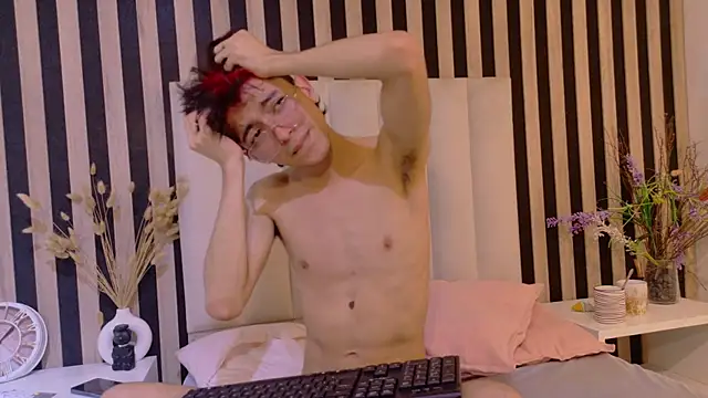 Онлайн чат XXX Twink_Sebas7