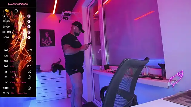 Chat XXX Live HAIR-MAN