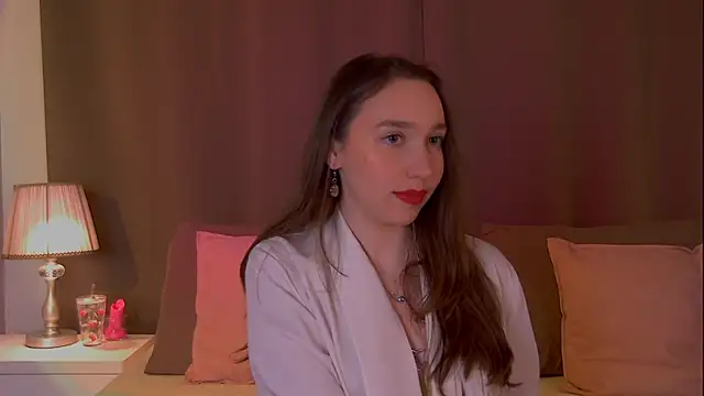 Suzaneey Live XXX-chat