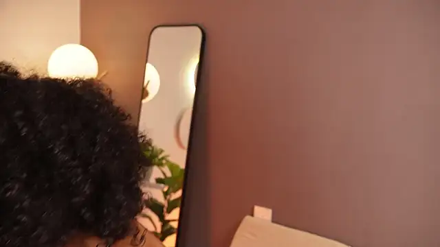 OSHUN_ Live XXX Chat