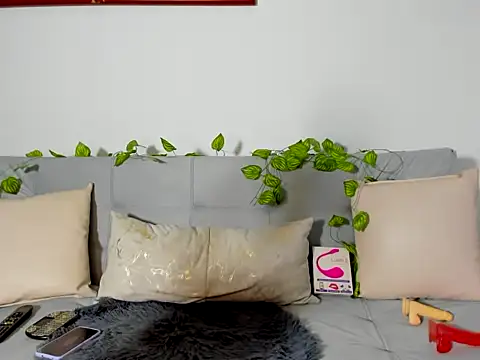 samy-little Webcam Show