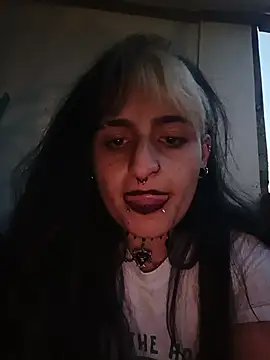 ValkiriaFoX's Live XXX Chat
