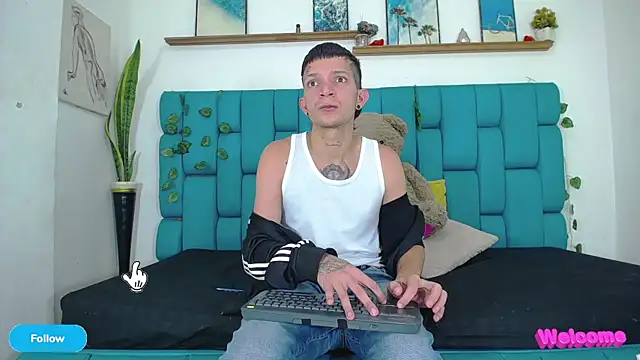 Genin23cm – webcam-show