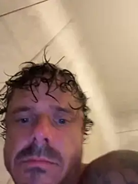 UtopianMisfit1's Webcam Show
