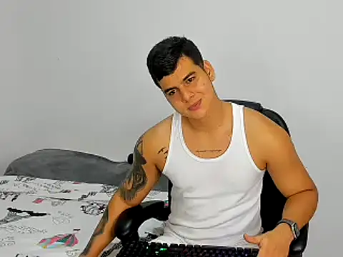 michael__jackzon 现场XXX聊天