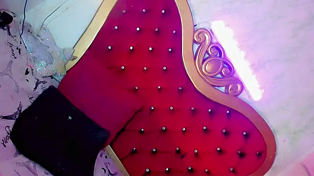 Chat +18 de xsofiacastro ao vivo