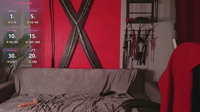 devvilss_toy élő XXX-chatje