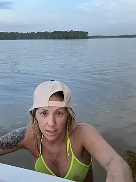 lilsexie01's Webcam Show
