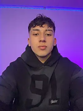 OLIVER_K Live XXX-Chat