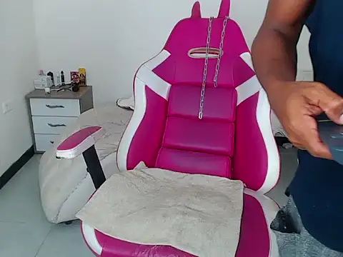 Chatroom XXX en direct de Adam_Morgan2
