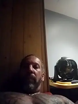 AceticPinscher's Live XXX Chat