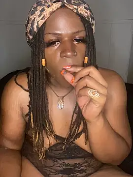 RayaShine's Webcam Show