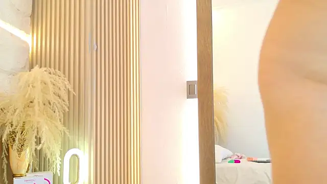 dojacandice Adlı Modelin Canlı XXX Sohbeti