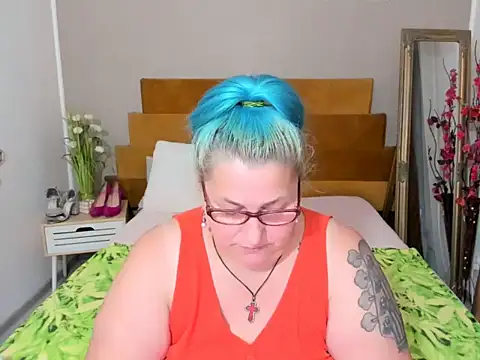 Sugarmommy_69X Adlı Modelin Canlı XXX Sohbeti