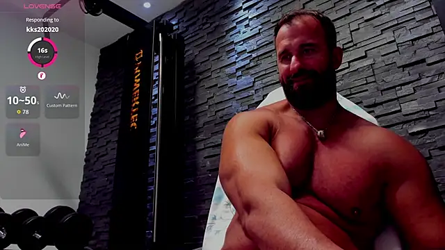 Chat XXX en directo de David_Big_Daddy