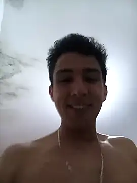 Chat XXX ao vivo de Tchutom