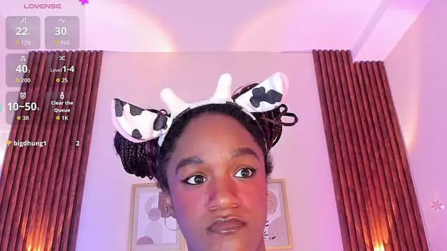 Chat XXX en directo de Chloebrunnie