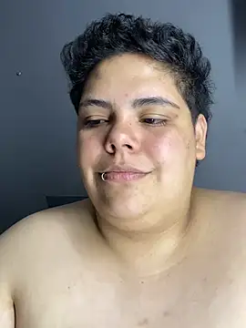Hailey_Curvy's Live XXX Chat