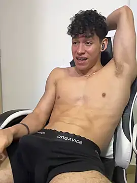 Luke_Muscle 라이브 XXX 채팅
