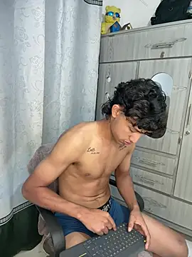 alex_martin47 Webcam Show