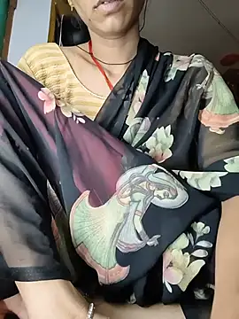 Sonam_pandeyji's Live XXX Chat