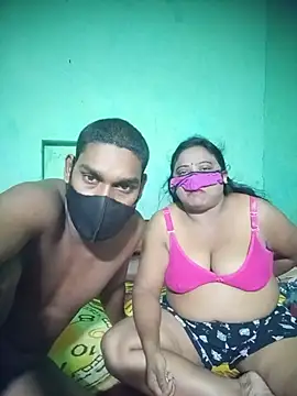 Chat XXX en directo de Group_Of_Lust