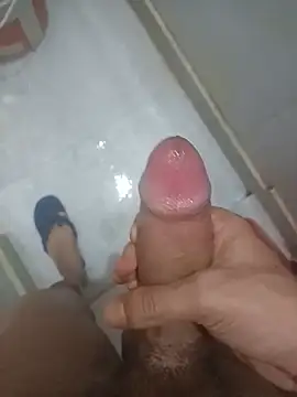 only4girls12 Show in webcam