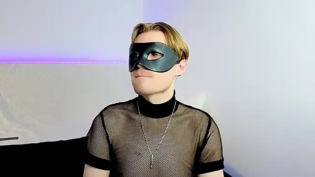 Онлайн чат XXX plokoon_