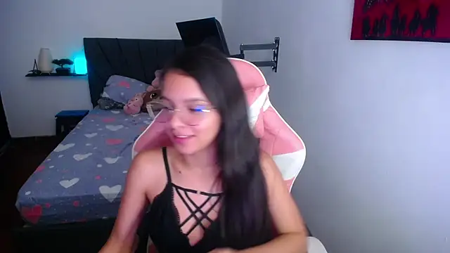 jessi_and_boy's Webcam Show